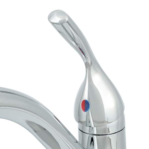 Classic Single-Handle Standard Kitchen Faucet in Chrome
