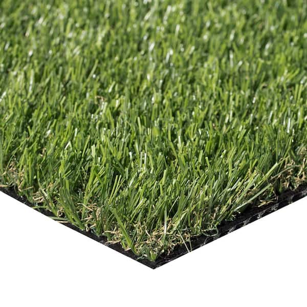 Emerald Green Precut Turf 7.5 ft. x 10 ft. Artificial Grass Rug