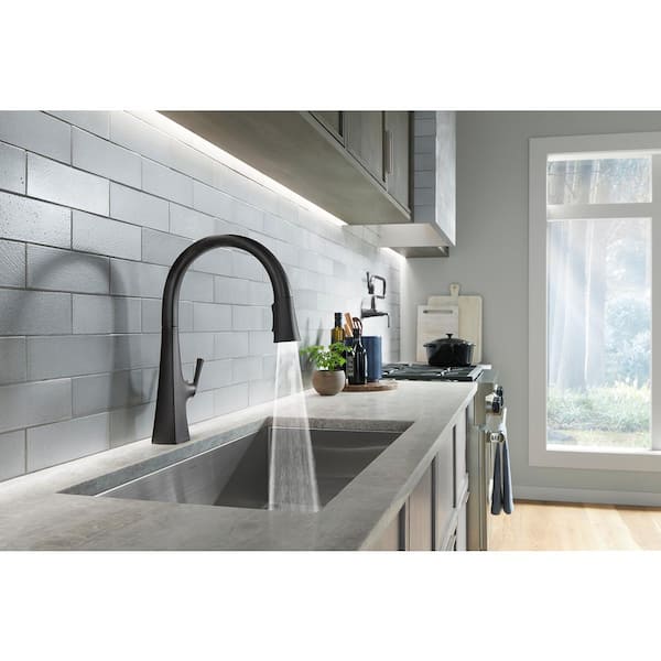 Graze Single-Handle Pull-Down Sprayer Kitchen Faucet with 3-Function Sprayhead in Matte Black