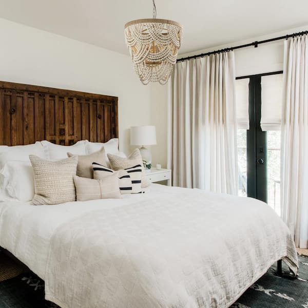 Modern Boho Dining Room Chandelier 4-Light Distressed White Island Chandelier with Wood Beads and Rope