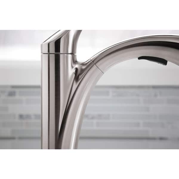 Mistos Single-Handle Pull-Out Sprayer Kitchen Faucet In Stainless Steel