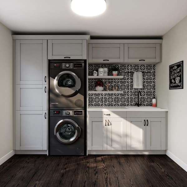 Cumberland Light Gray Shaker Assembled Pantry Single Oven Kitchen Cabinet (30 in. W x 89.5 in. H x 24 in. D)