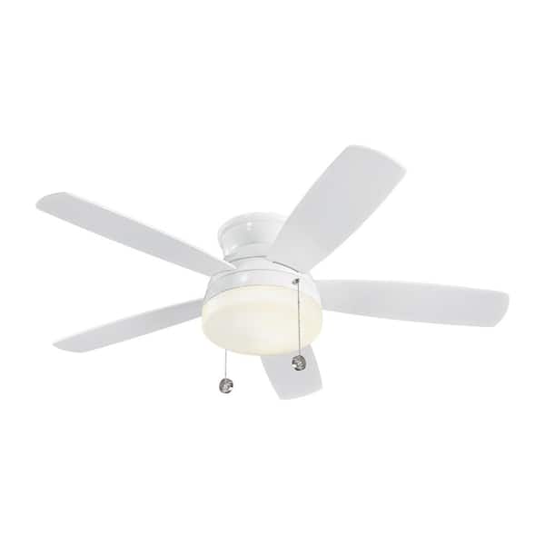 Traverse 52 in. Indoor White Ceiling Fan with Light Kit