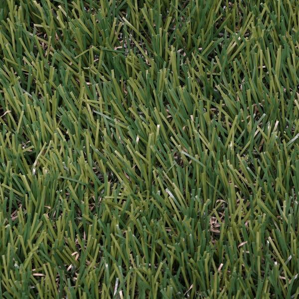 Lincoln 7.38 ft. x 8.76 ft. Green Artificial Grass