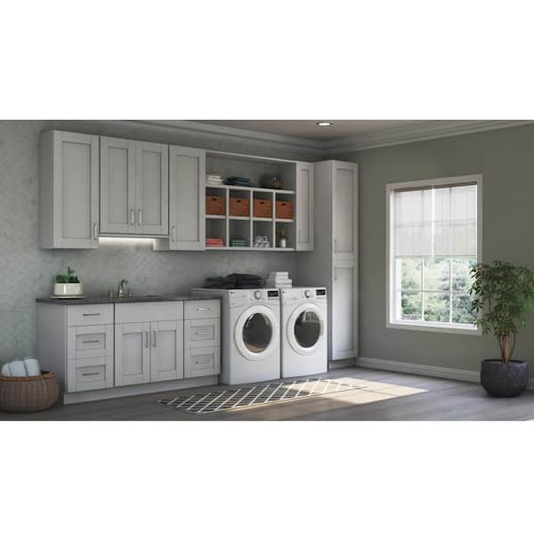 Shaker 91.5 in. W x 2.5 in. H Crown Molding in Dove Gray