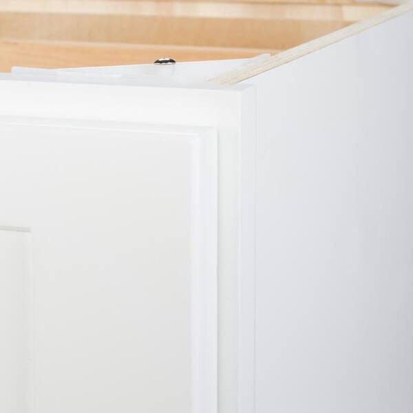 Bremen Ready to Assemble 30x34.5x24 in. Shaker Base Cabinet with 2 Doors and 1 Drawer in White