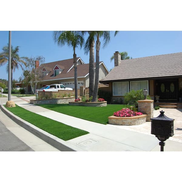 Classic 54 Fescue 15 ft. x 25 ft. Green Artificial Grass Rug