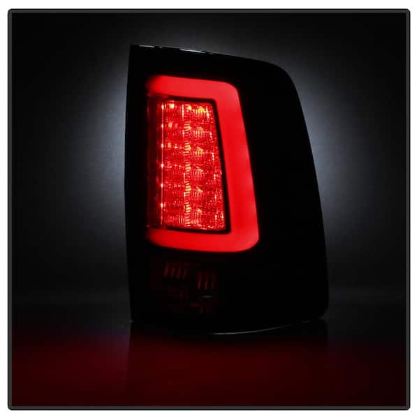 Dodge Ram 1500 13-18 / Ram 2500/3500 13-18 LED Tail Lights -( Not Compatible With Incandescent Model ) - Black Smoke