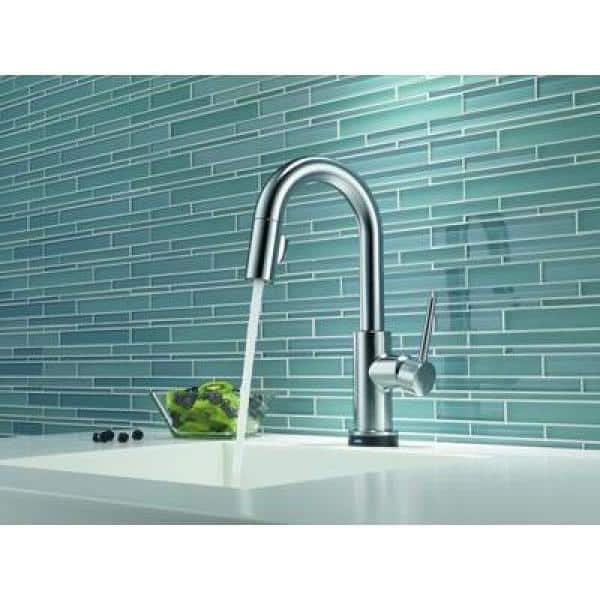 Trinsic Single-Handle Pull-Down Sprayer Bar Faucet Featuring Touch2O Technology in Arctic Stainless