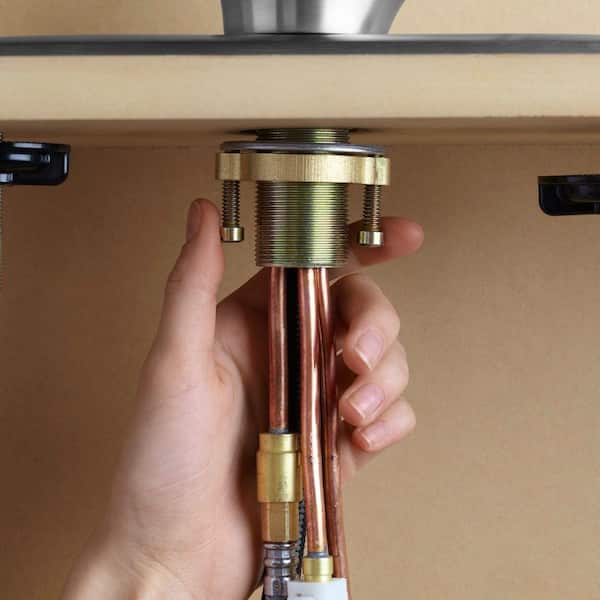 Barossa Single-Handle Pull-Down Sprayer Kitchen Faucet with Soap/Lotion Dispenser in Vibrant Stainless