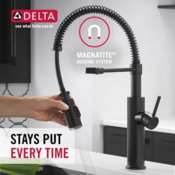 Antoni Single-Handle Pull-Down Sprayer Kitchen Faucet with Spring Spout in Matte Black