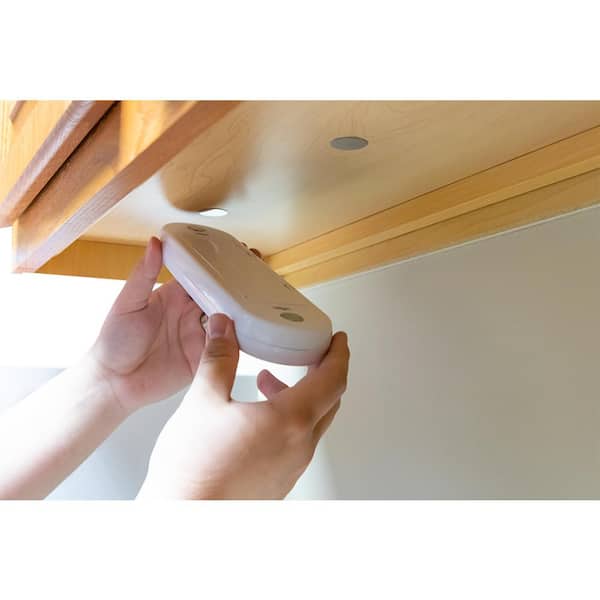 Color-Changing Adjustable White Light Bar