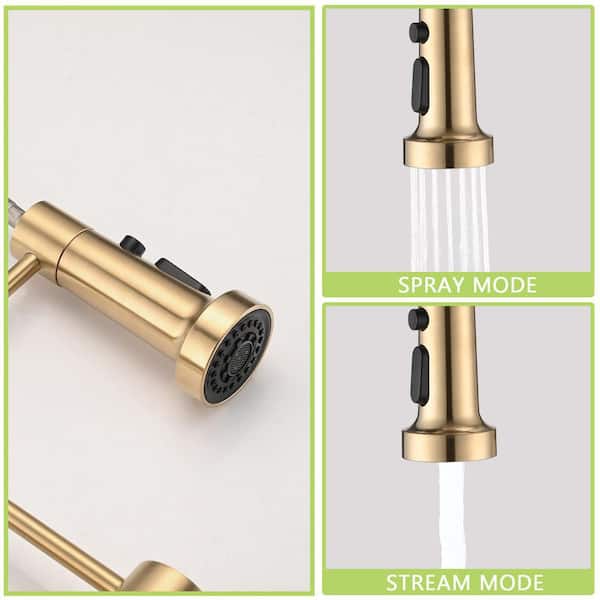 Single Handle Pull Down Sprayer Kitchen Faucet in Brushed Gold