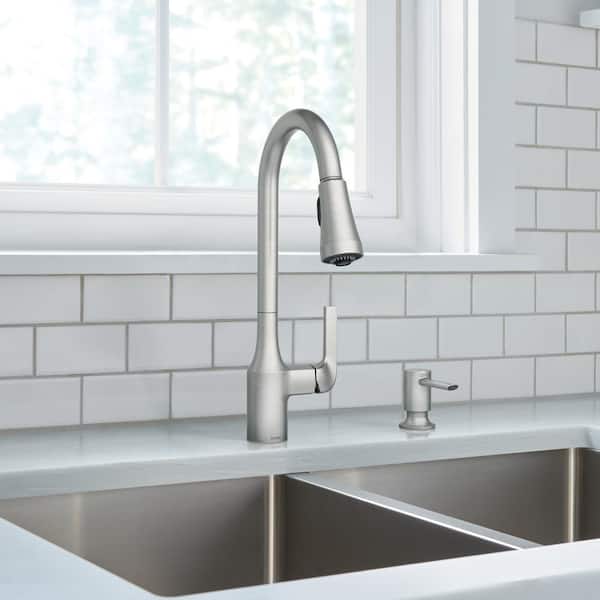 Milton Single-Handle Pull-Down Sprayer Kitchen Faucet with Reflex and Power Clean Attachments in Spot Resist Stainless