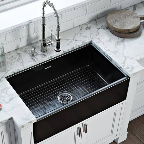 Reversible Farmhouse Apron-Front Fireclay 33 in. x 20 in. Single Bowl Kitchen Sink in Gloss Black