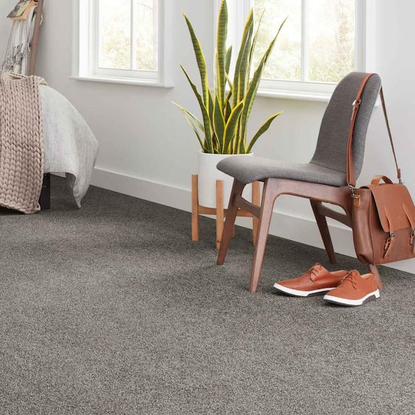 Tides Edge  - Wind Chime - Gray 50 oz. Triexta Texture Installed Carpet