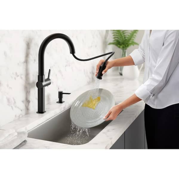Rune Single-Handle Pull-Down Sprayer Kitchen Faucet in Matte Black