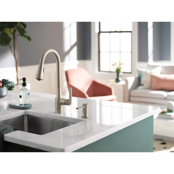 Milton Single-Handle Pull-Down Sprayer Kitchen Faucet with Reflex and Power Clean Attachments in Spot Resist Stainless