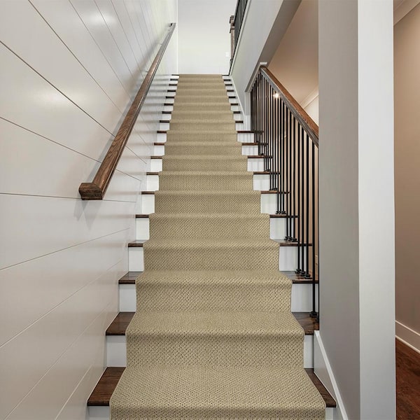 Lightbourne - Coastline - Beige 39.3 oz. Nylon Loop Installed Carpet