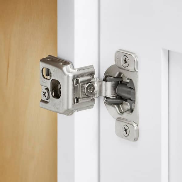 Avondale 30 in. W x 12 in. D x 18 in. H Ready to Assemble Plywood Shaker Wall Bridge Kitchen Cabinet in Alpine White