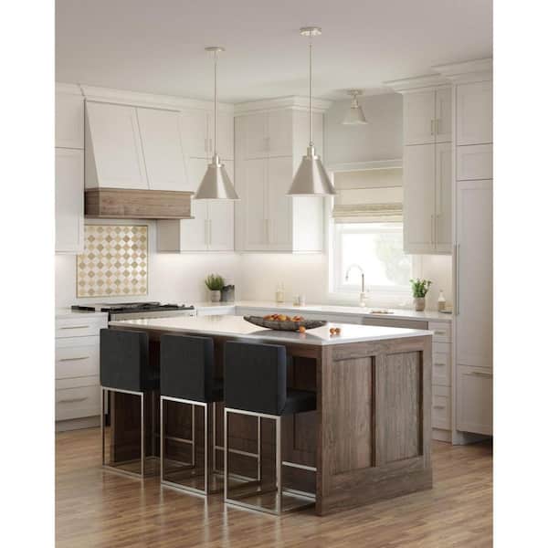 Hinton Collection 1-Light Brass Vintage Flush Mount Ceiling Light