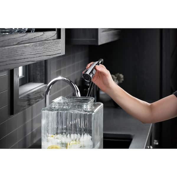 Simplice Touchless Single-Handle Pull-Down Sprayer Kitchen Faucet in Polished Chrome