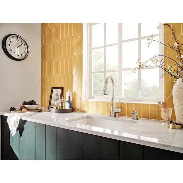 Boman Single Handle Pull-Down Sprayer Kitchen Faucet with Reflex and PowerBoost in Spot Resist Stainless