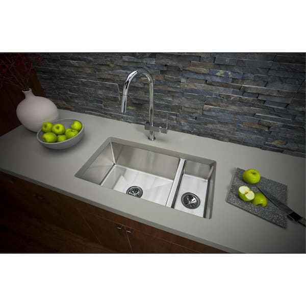 Crosstown Undermount Stainless Steel 33 in. Double Bowl Kitchen Sink