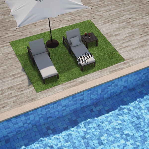 Pine Valley 3.74 ft. x 8.66 ft. Green Artificial Grass