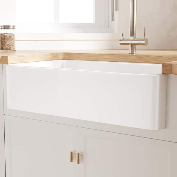 Denbigh Crisp White Fireclay 33 in. Single Bowl Farmhouse Apron Kitchen Sink with Bottom Grid and Basket Strainer