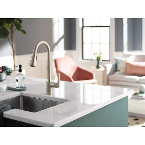 Milton Single-Handle Pull-Down Sprayer Kitchen Faucet with Reflex and Power Clean Attachments in Spot Resist Stainless