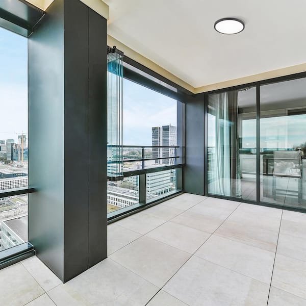 Round 11 in. 1-Light Black LED Flush Mount