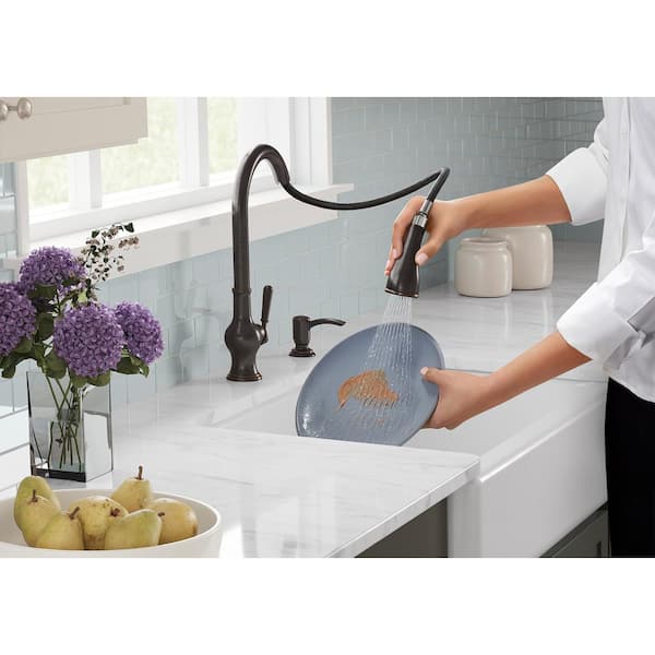 Capilano Single-Handle Pull-Down Sprayer Kitchen Faucet with Boost Technology in Oil-Rubbed Bronze