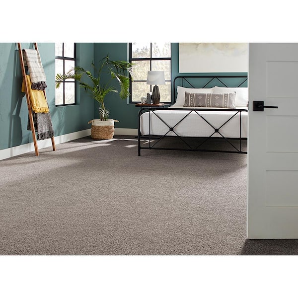 Huntcliff I Mystic Gray 31 oz. Triexta Texture Installed Carpet