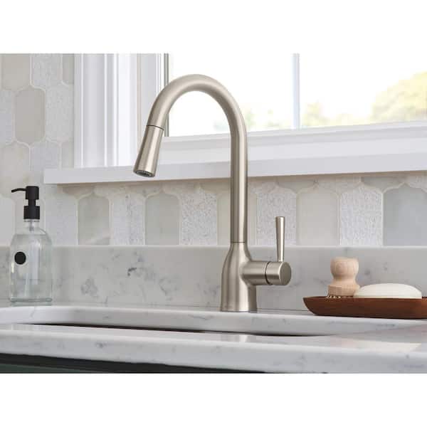 Adler Single-Handle Pull-Down Sprayer Kitchen Faucet with Power Clean and Reflex in Spot Resist Stainless