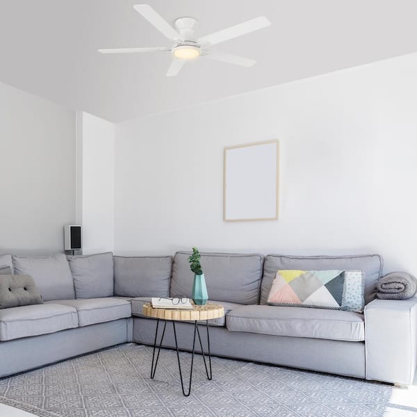 Byrness 52 in. Color Changing Integrated LED Indoor Matte White 10-Speed DC Ceiling Fan with Light Kit/Remote Control