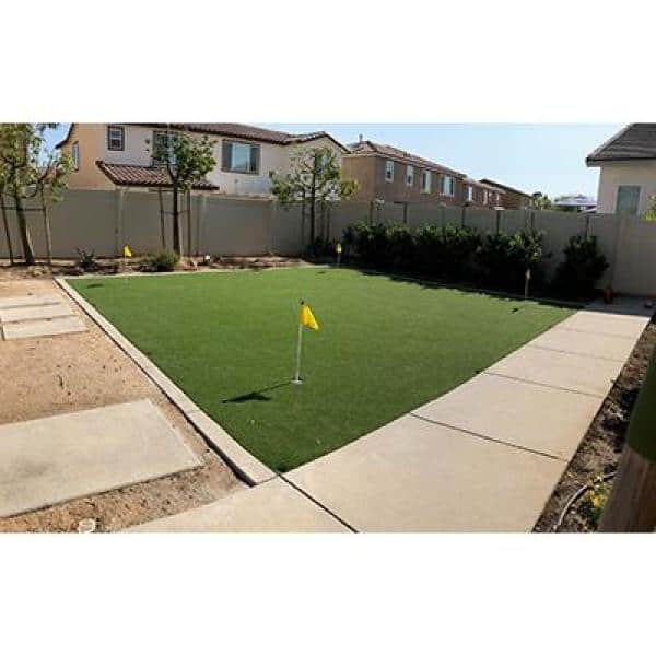 Eco 85 Silver Putt Field + Lime Green 15 ft. Wide + Cut to Length