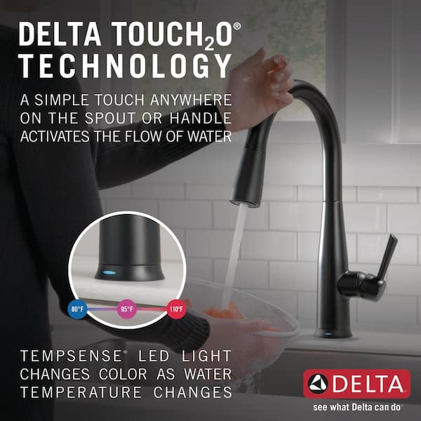 Essa Touch2O Technology Single-Handle Pull-Down Sprayer Kitchen Faucet with MagnaTite Docking in Matte Black