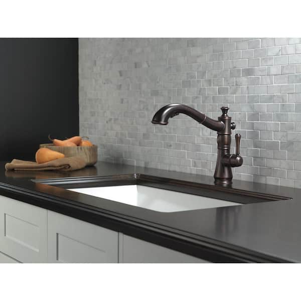 Cassidy Single-Handle Pull-Out Sprayer Kitchen Faucet In Venetian Bronze