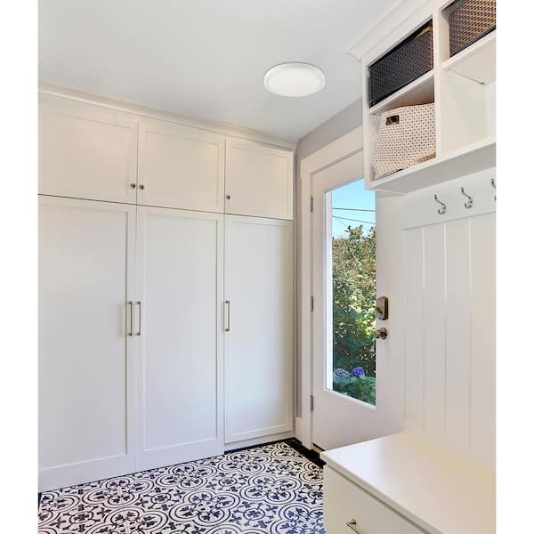 14 in. 14-Watt White Integrated LED Flush Mount