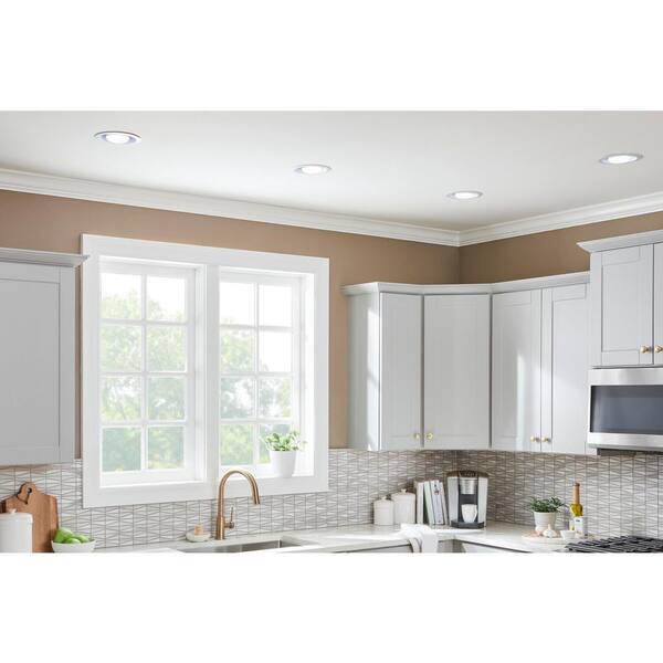 65-Watt Equivalent BR30 Dimmable Flood LED Light Bulb Daylight (12-Pack)