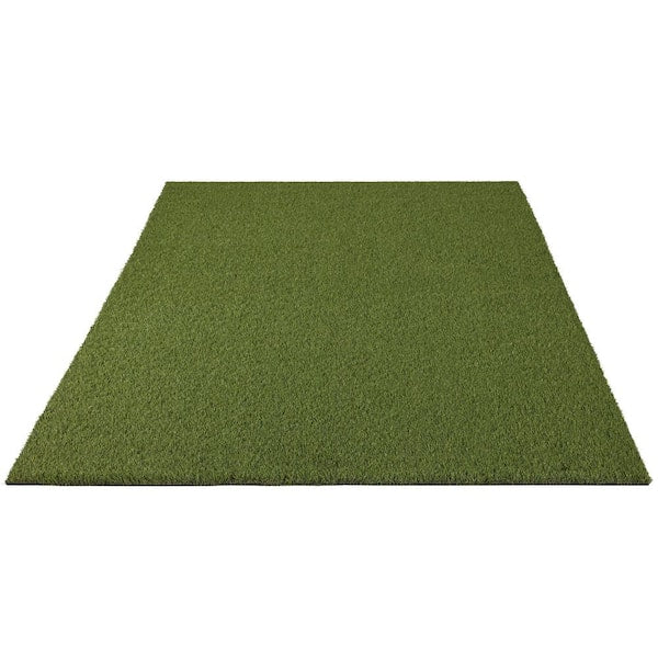 Soft Fescue 6 ft. x 8 ft. Green Artificial Grass Rug