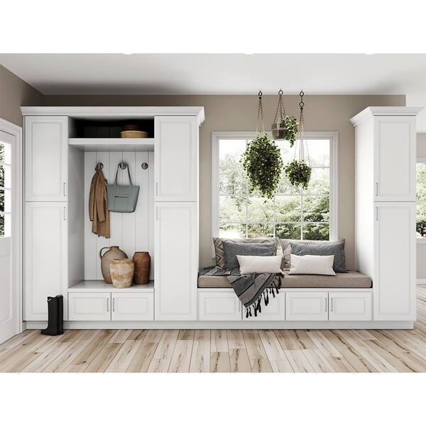 Designer Series Elgin Assembled 18x34.5x21 in. Bathroom Vanity Drawer Base Cabinet in White