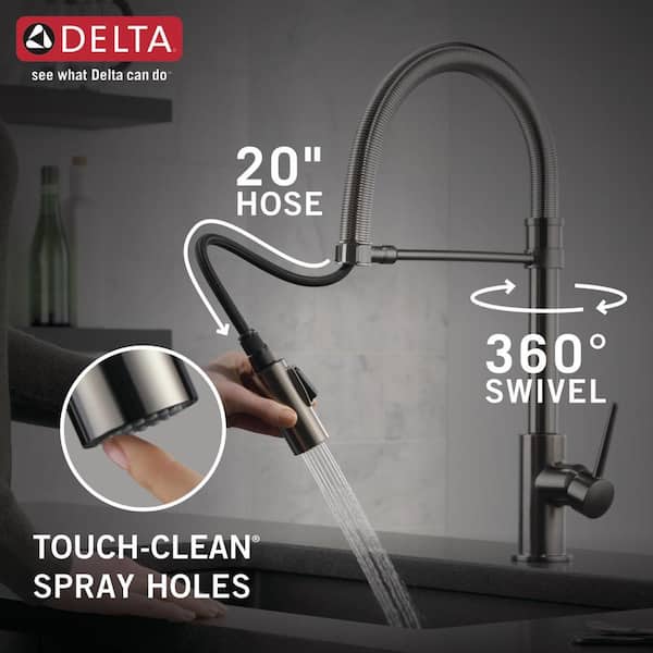 Trinsic Pro Single-Handle Pull-Down Sprayer Kitchen Faucet with Spring Spout in Black Stainless