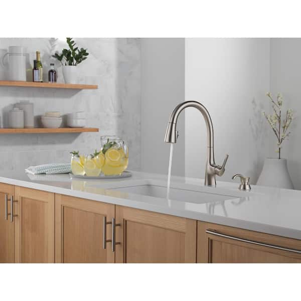 Bacuri Single Handle Pull-Down Sprayer Kitchen Faucet with Shield Spray and Soap Dispenser in Spotshield Stainless