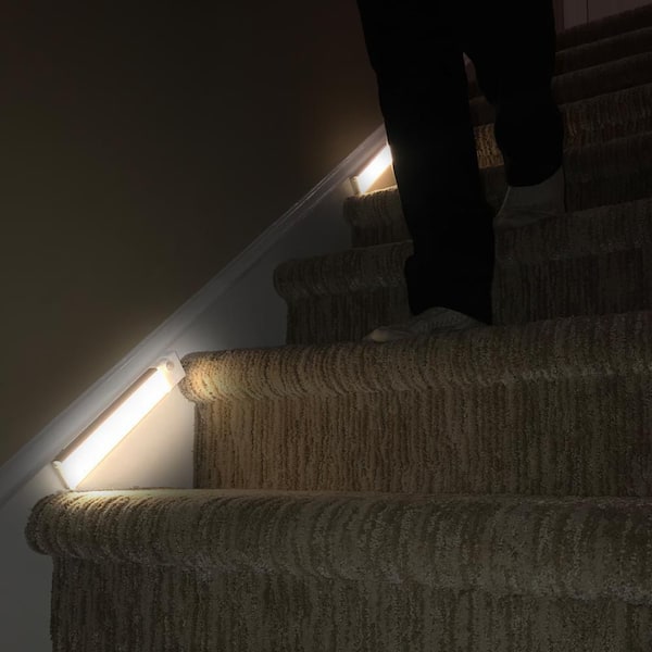 LED Rechargeable Under Cabinet Night Light with Base and Remote (2-Pack)