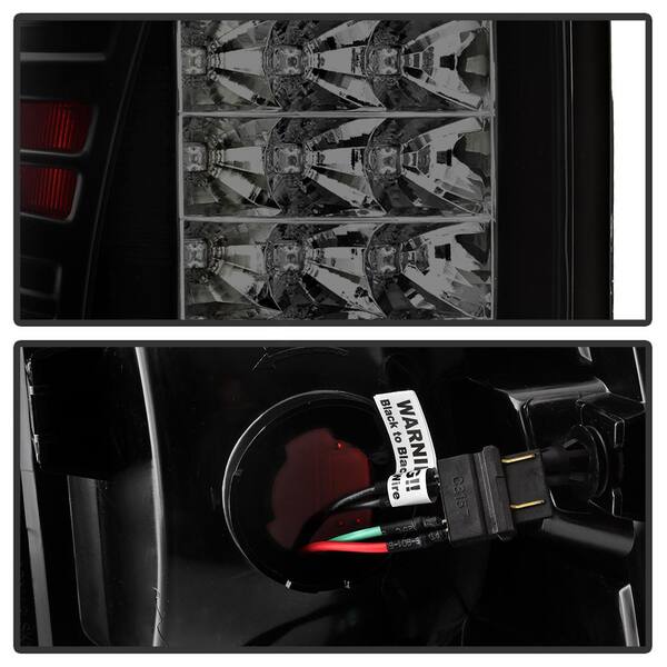 Dodge Ram 1500 09-18 / Ram 2500/3500 10-18 LED Tail Lights -( Not Compatible With LED Model ) - Black Smoke
