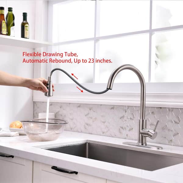 Modern Single-Handle Pull-Down Sprayer Kitchen Faucet with Lead-free in Stainless Steel Brushed Nickel Silver