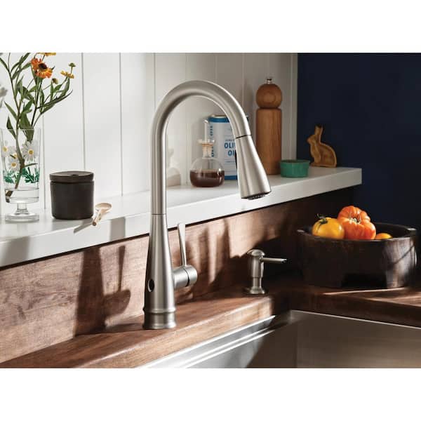 Birchfield Touchless Single-Handle Pull-Down Sprayer Kitchen Faucet in Spot Resist Stainless