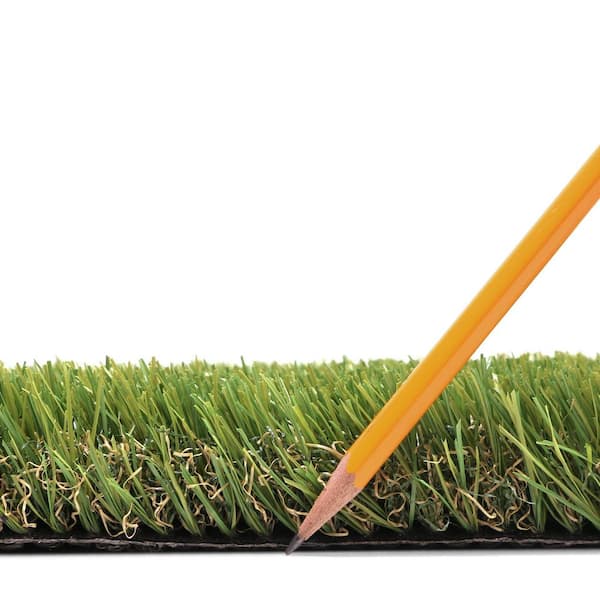 Jefferson 3.74 ft. x 8.66 ft. Green Artificial Grass